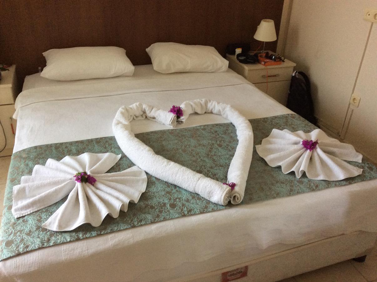 Yaprak Hotel ดาลยัน ภายนอก รูปภาพ